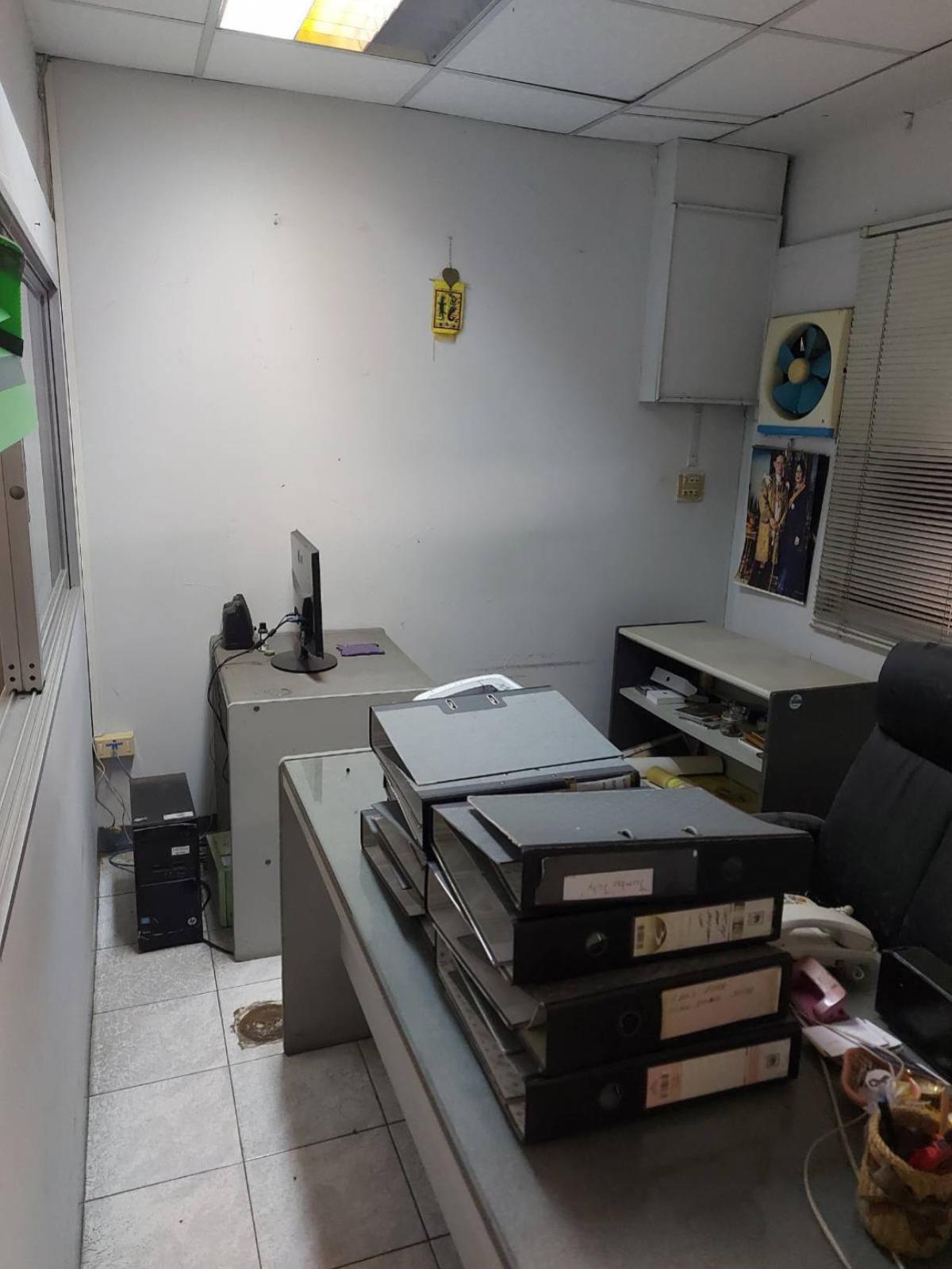 For SaleShop HousePinklao, Charansanitwong : For Sale 2 storey commercial building  2 units  area 120 sq m. Charansanitwong 96/1 Bang Phlat Bangkok , Bang O , Bang Phlat , Bangkok , CX-135069