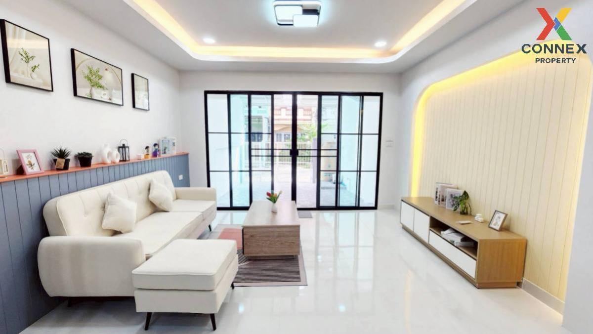 For SaleTownhomePathum Thani,Rangsit, Thammasat : For Sale Townhouse/Townhome  , Praemaporn Place Rangsit Khlong 4 , newly renovated , Bueng Yitho , Thanyaburi , Pathum Thani , CX-135055