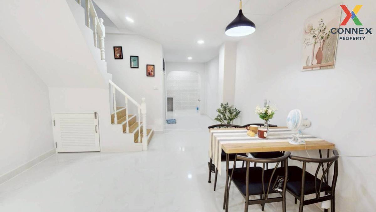 For SaleTownhomePathum Thani,Rangsit, Thammasat : For Sale Townhouse/Townhome  , Praemaporn Place Rangsit Khlong 4 , newly renovated , Bueng Yitho , Thanyaburi , Pathum Thani , CX-135055