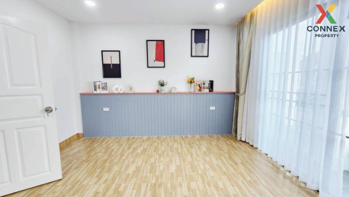 For SaleTownhomePathum Thani,Rangsit, Thammasat : For Sale Townhouse/Townhome  , Praemaporn Place Rangsit Khlong 4 , newly renovated , Bueng Yitho , Thanyaburi , Pathum Thani , CX-135055