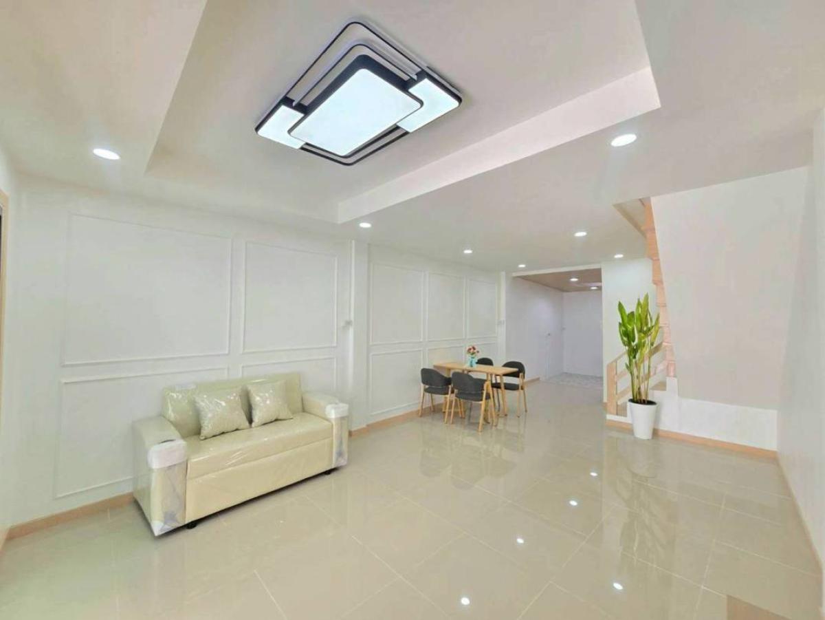 ขายทาวน์โฮมนนทบุรี บางใหญ่ บางบัวทอง : ขายทาวน์เฮ้าส์/ทาวน์โฮม  บ้านศรีประจักษ์ 4 รีโนเวทใหม่ บางบัวทอง บางบัวทอง นนทบุรี CX-132111