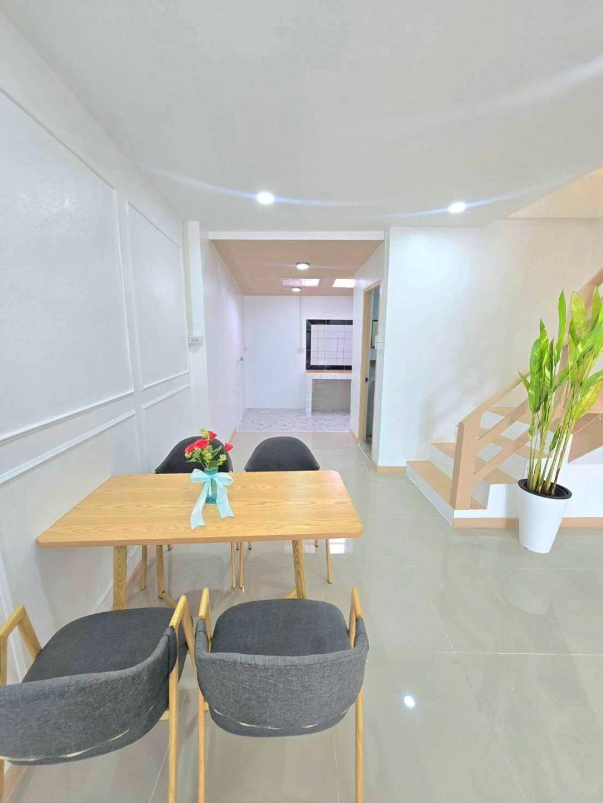 ขายทาวน์โฮมนนทบุรี บางใหญ่ บางบัวทอง : ขายทาวน์เฮ้าส์/ทาวน์โฮม  บ้านศรีประจักษ์ 4 รีโนเวทใหม่ บางบัวทอง บางบัวทอง นนทบุรี CX-132111