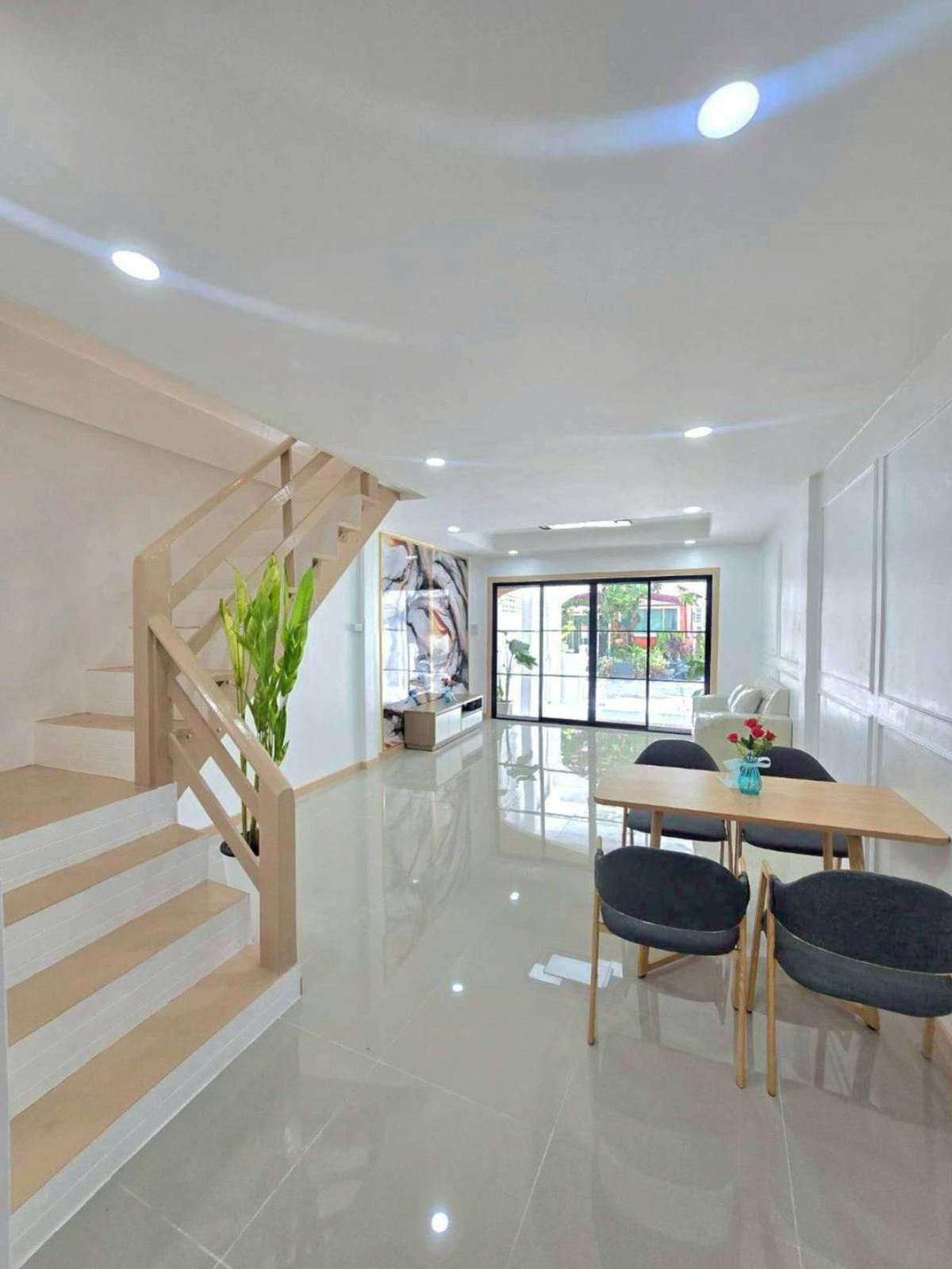 ขายทาวน์โฮมนนทบุรี บางใหญ่ บางบัวทอง : ขายทาวน์เฮ้าส์/ทาวน์โฮม  บ้านศรีประจักษ์ 4 รีโนเวทใหม่ บางบัวทอง บางบัวทอง นนทบุรี CX-132111