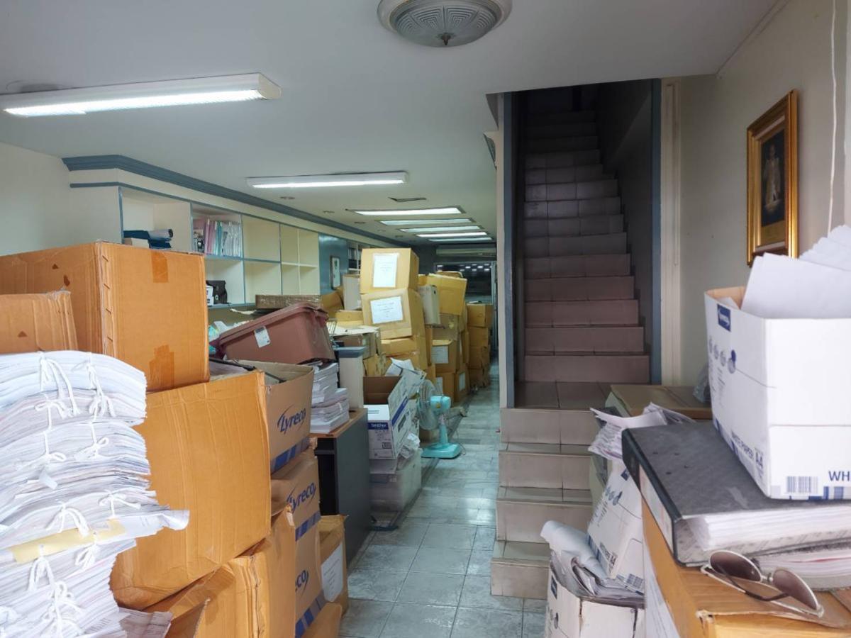 For SaleShop HousePinklao, Charansanitwong : For Sale 2  -storey commercial building  2 units  area 120 sq m. Charansanitwong 96/1 Bang Phlat Bangkok , Bang O , Bang Phlat , Bangkok , CX-135064