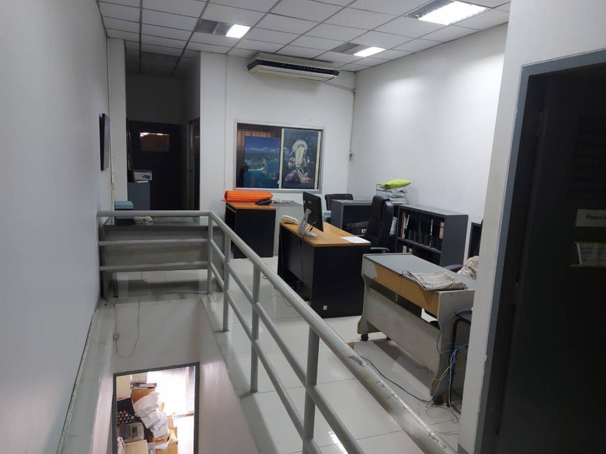 For SaleShop HousePinklao, Charansanitwong : For Sale 2  -storey commercial building  2 units  area 120 sq m. Charansanitwong 96/1 Bang Phlat Bangkok , Bang O , Bang Phlat , Bangkok , CX-135064