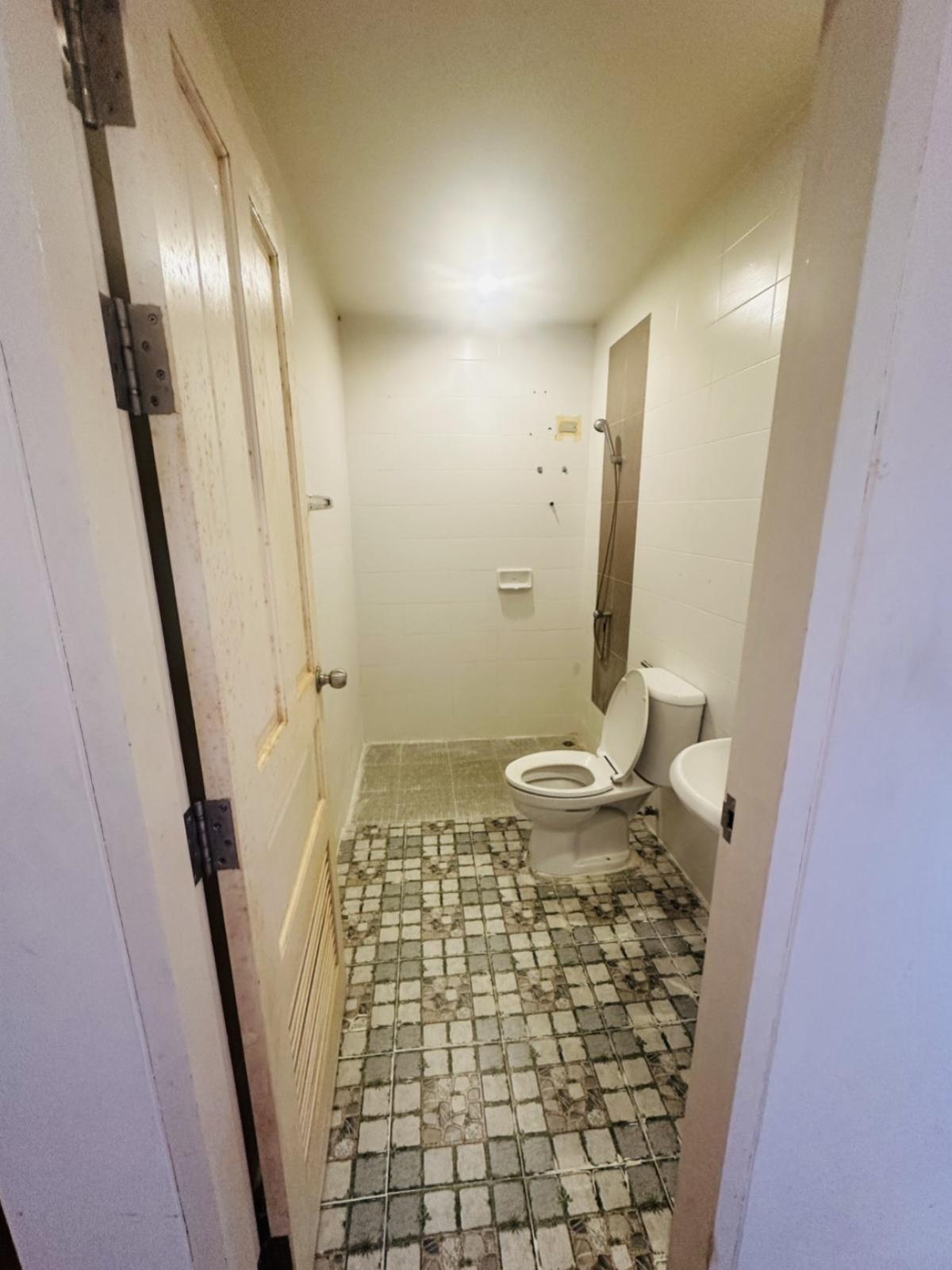 ขายทาวน์โฮมพระราม 5 ราชพฤกษ์ บางกรวย : ขายทาวน์เฮ้าส์/ทาวน์โฮม  ปริญลักษณ์ ไลท์ พระราม 5 บางกร่าง เมืองนนทบุรี นนทบุรี CX-134980