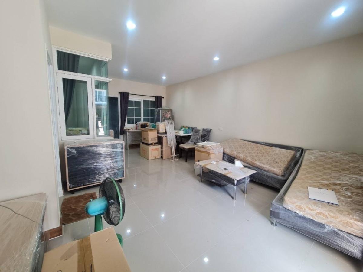 ขายทาวน์โฮมราษฎร์บูรณะ สุขสวัสดิ์ : ขายทาวน์เฮ้าส์/ทาวน์โฮม  โกลเด้น ทาวน์ 2 สุขสวัสดิ์ - พุทธบูชา บางปะกอก เขต ราษฎร์บูรณะ กรุงเทพ CX-135035