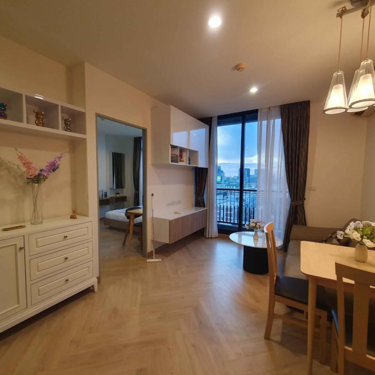 For SaleCondoRatchathewi,Phayathai : For Sale Condo , The Capital Ratchaprarop-Vibha , nice view , high floor , Sam Sen Nai , Phaya Thai , Bangkok , CX-134847