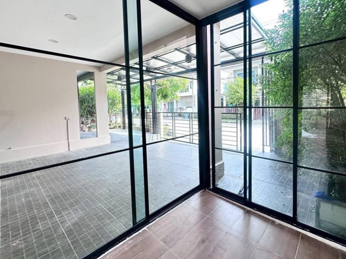 ขายบ้านปทุมธานี รังสิต ธรรมศาสตร์ : ขายบ้าน  เดอะทรัสต์ รังสิต คลอง 4 รีโนเวทใหม่ ลาดสวาย ลำลูกกา ปทุมธานี CX-134732