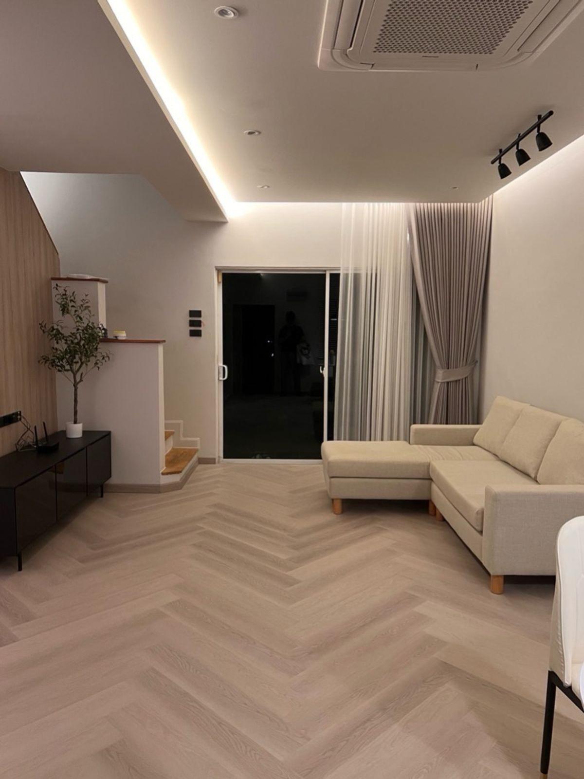 ขายทาวน์โฮมลาดกระบัง สุวรรณภูมิ : ขายทาวน์เฮ้าส์/ทาวน์โฮม  เดอะ เมทโทร พระราม 9 ประเวศ เขต ประเวศ กรุงเทพ CX-134918