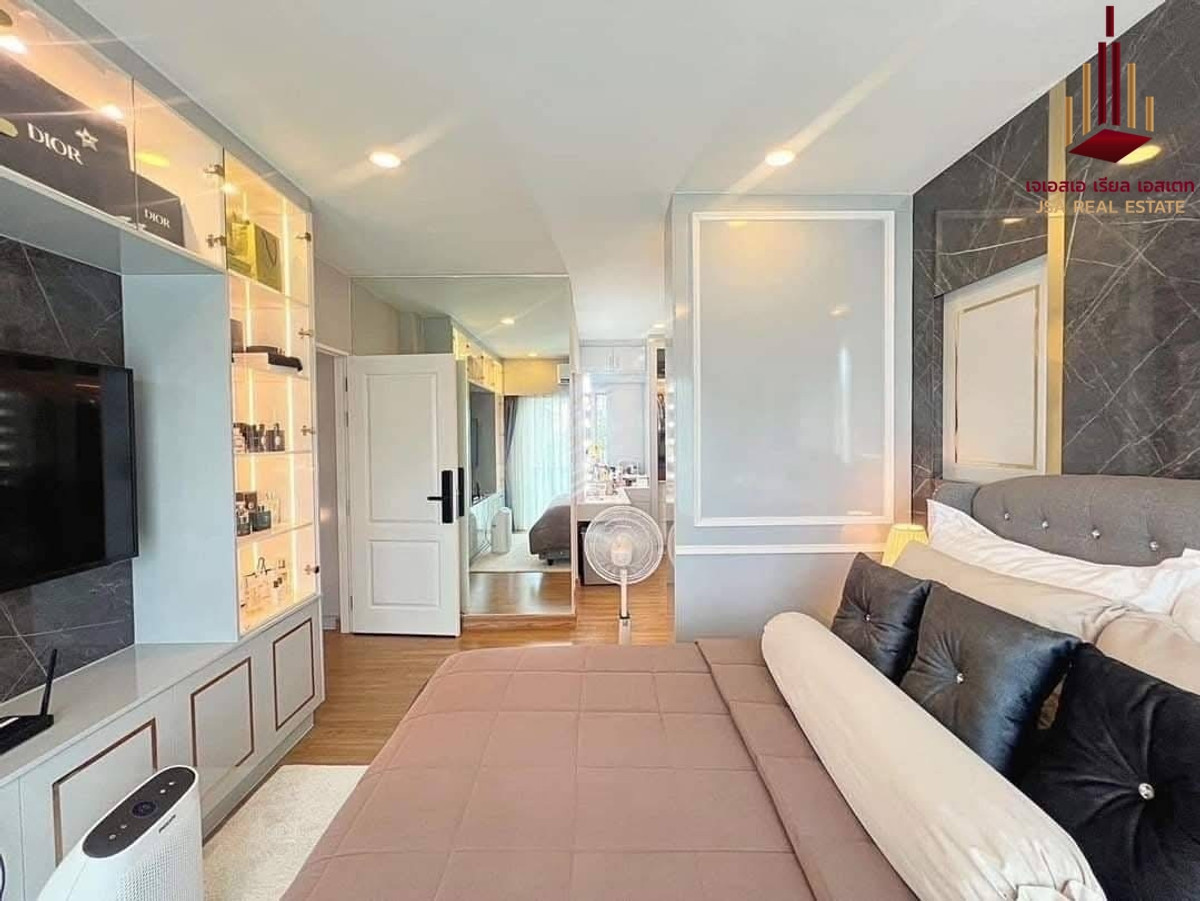 For SaleHousePathum Thani,Rangsit, Thammasat : ✨ For Sale: CENTRO Phahol-Vibhavadi 2 ✨ 💰 Only 8,590,000 THB