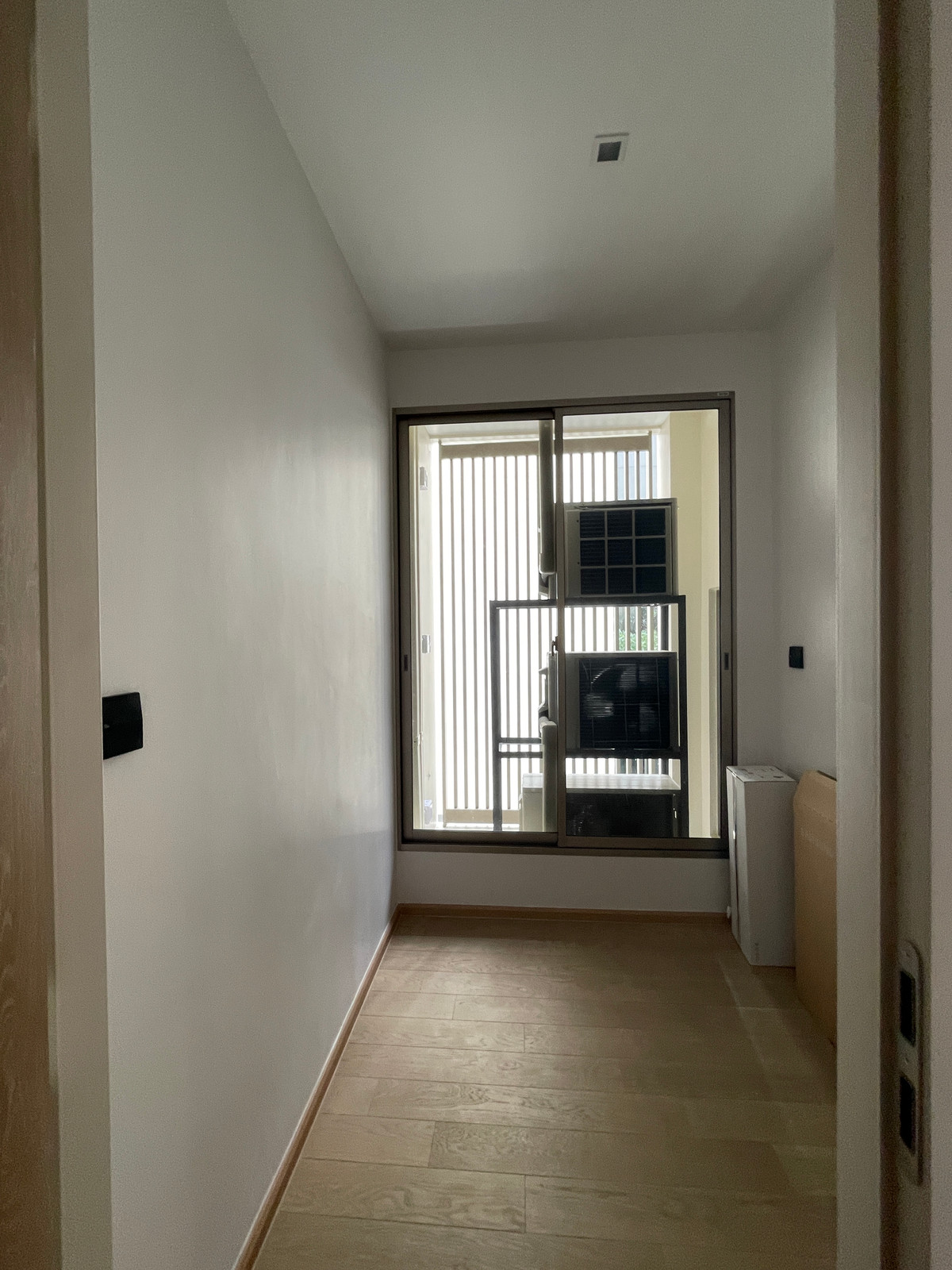 ขายบ้านเกษตร นวมินทร์ ลาดปลาเค้า : ขาย Providence Lane Kaset – Nawamin บ้านเดี่ยวหรู 3 ชั้น ลิฟต์ส่วนตัว + สระว่ายน้ำ ทำเลพรีเมียมลาดปลาเค้า 89 ฟังก์ชั่น 4 ห้องนอน | 5 ห้องน้ำ | 4 ที่จอดรถ บ้านเดี่ยว Luxury ระดับ Rare Item ทำเลศักยภาพ เกษตร–นวมินทร์ ใกล้ทางด่วน รถไฟฟ้า 2 สาย 