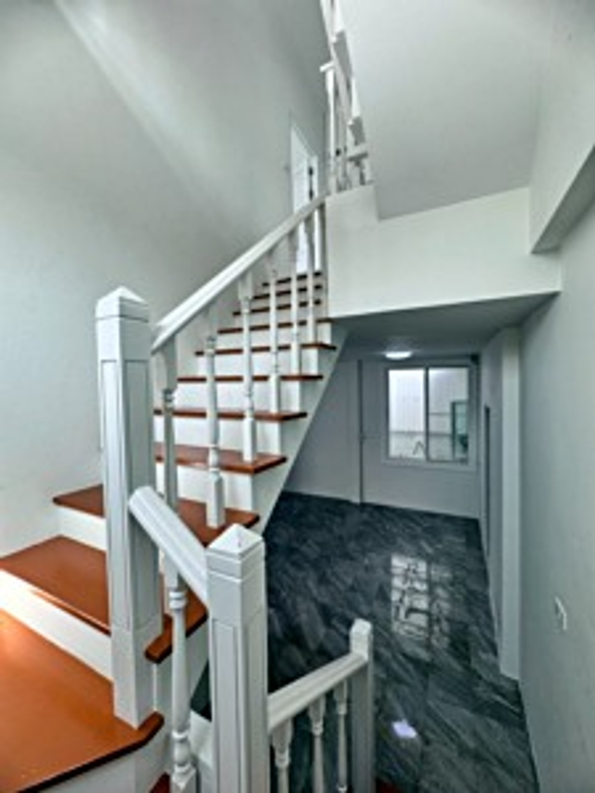 ขายบ้านปทุมธานี รังสิต ธรรมศาสตร์ : ขายบ้านเดี่ยว หมู่บ้าน บ้านฟ้าลากูน คลอง 2 ต่อเติมเต็มพื้นที่ (N.1909)