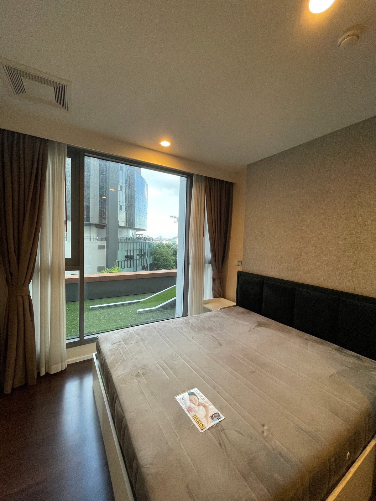 M1411 ให้เช่า คอนโด Whizdom Inspire Sukhumvit  Loading...