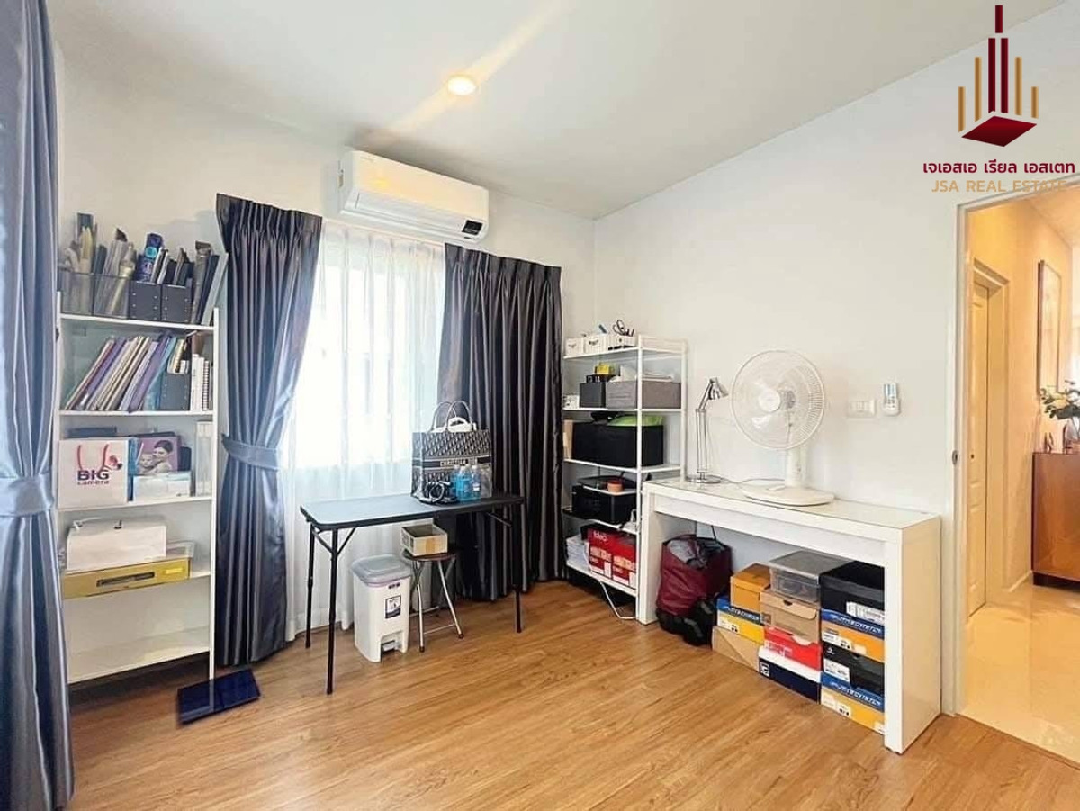 For SaleHousePathum Thani,Rangsit, Thammasat : ✨ For Sale: CENTRO Phahol-Vibhavadi 2 ✨ 💰 Only 8,590,000 THB