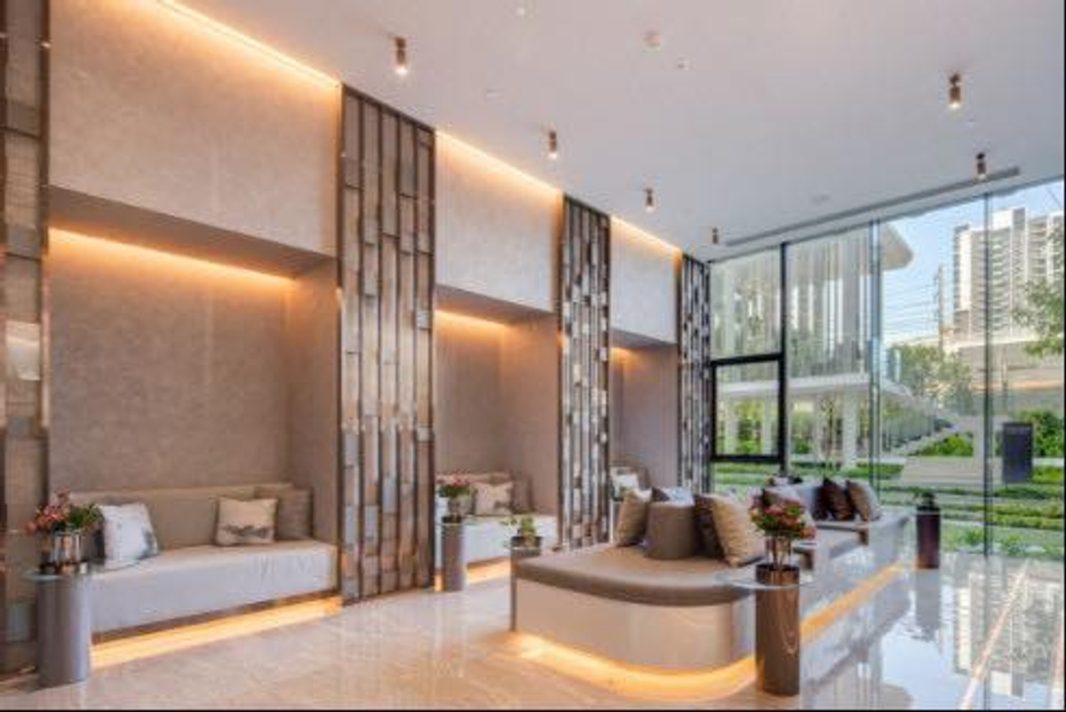 For SaleCondoRama9, Petchburi, RCA : Life Asoke - Rama 9 / 1 Bedroom (SALE WITH TENANT), Life Asoke - Rama 9 / 1 Bedroom (Sale with Tenant) TARN195