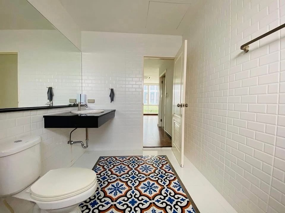 ให้เช่าทาวน์โฮมบางนา แบริ่ง ลาซาล : ซอยลาซาล24-แบริ่ง13 ให้เช่า ทาวน์โฮม 3.5 ชั้น 3จอดรถ 2ห้องนอน 3ห้องน้ำ