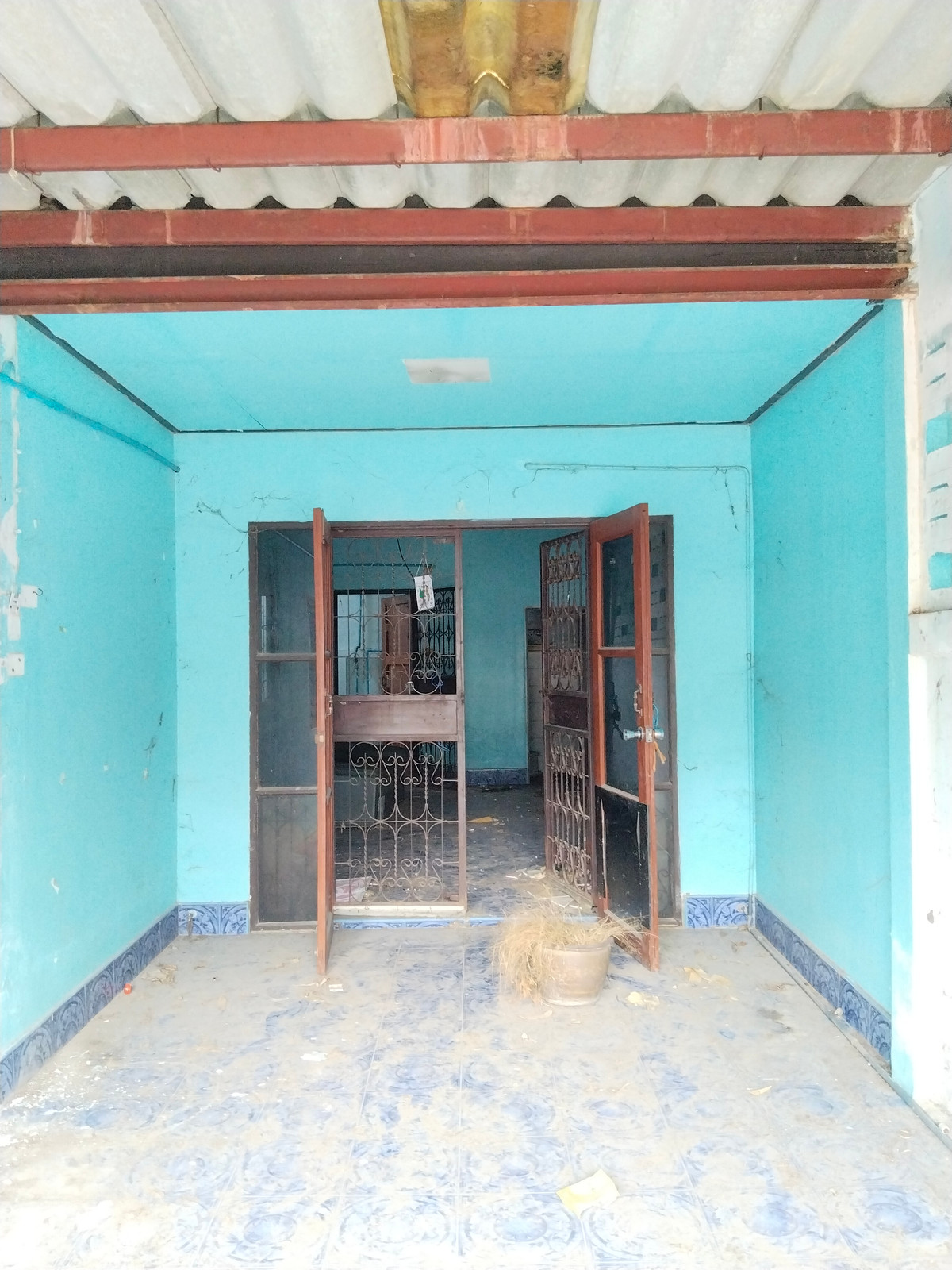 ขายถูกต่ำกว่าตลาดทาวน์เฮ้าส์ 1 ชั้น หมู่บ้านโรจน์พิทักษ์ แยกหินกอง สระบุรี Loading...