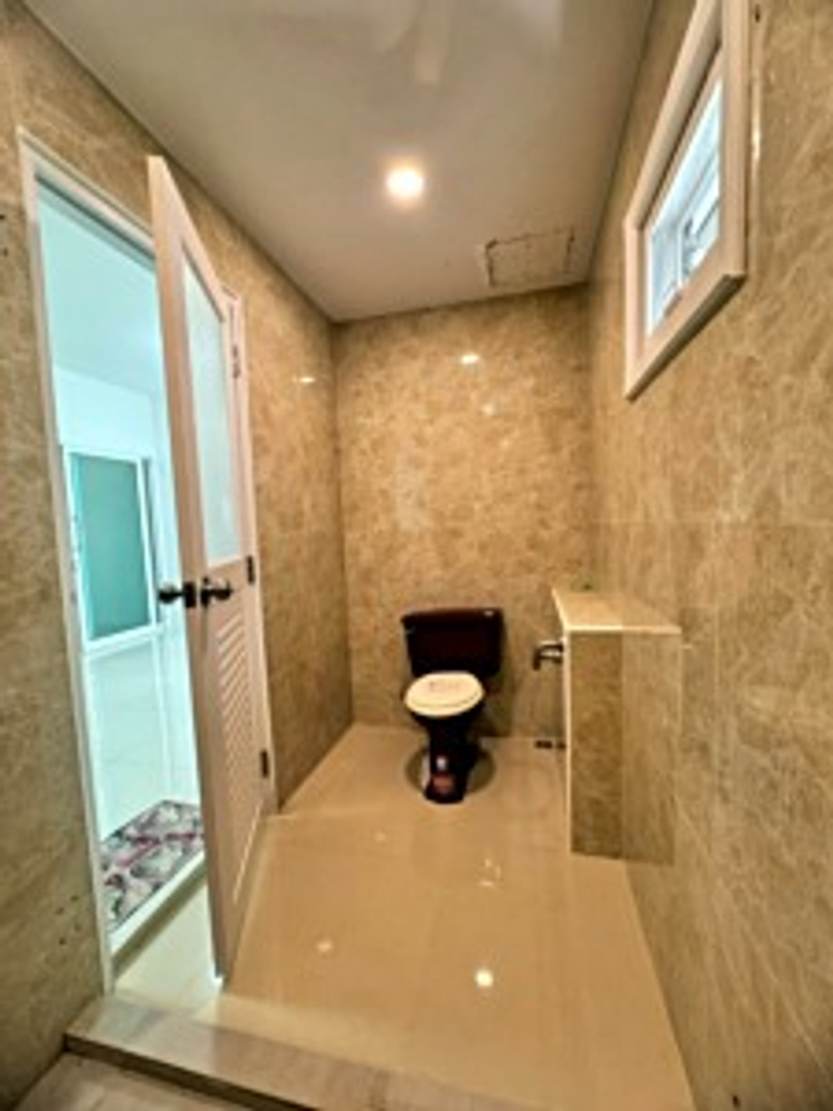 ขายบ้านปทุมธานี รังสิต ธรรมศาสตร์ : ขายบ้านเดี่ยว หมู่บ้าน บ้านฟ้าลากูน คลอง 2 ต่อเติมเต็มพื้นที่ (N.1909)