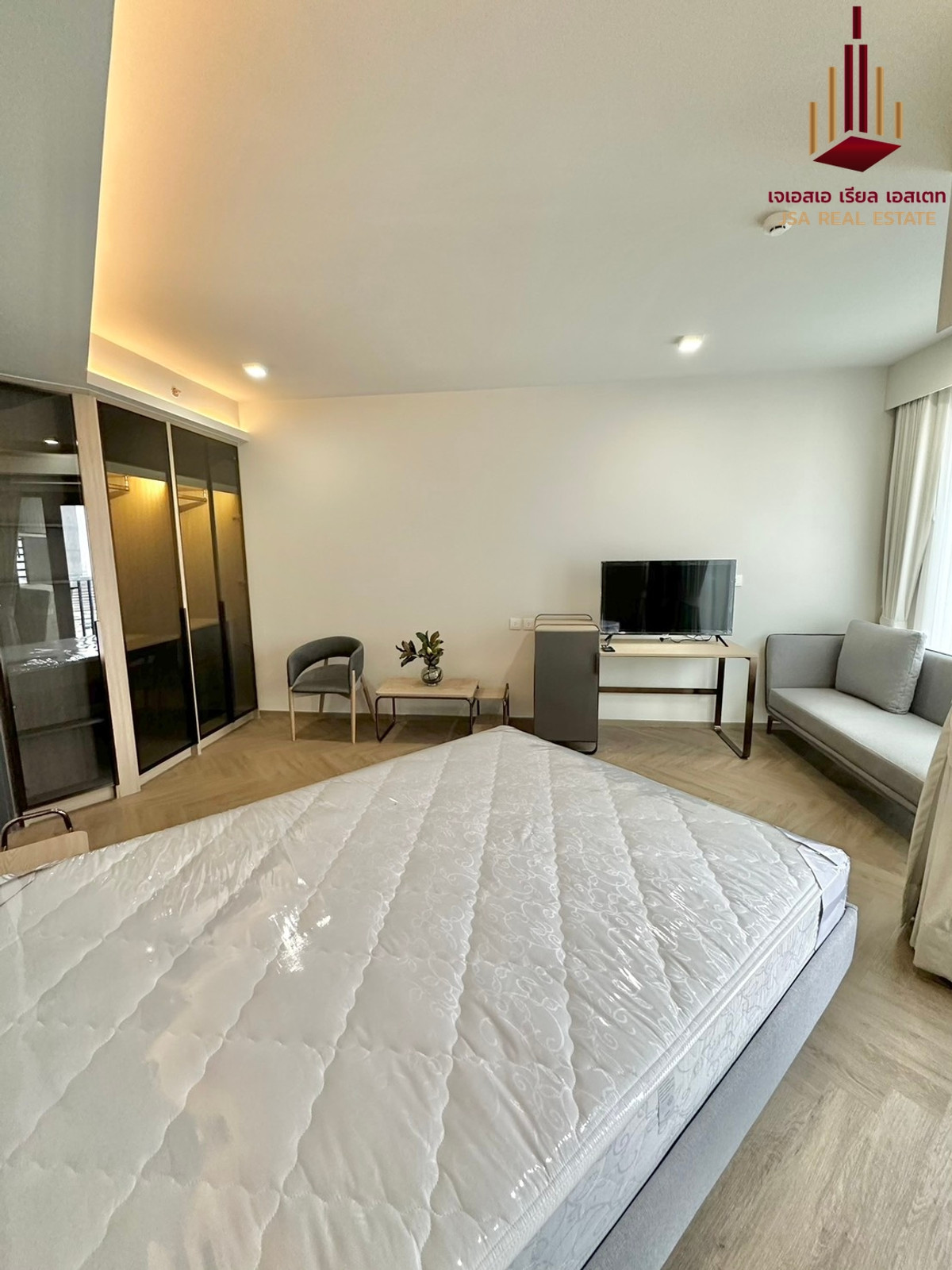 For SaleCondoSiam Paragon ,Chulalongkorn,Samyan : ✨ For Sale: Chapter Chula - Samyan Condo ✨ 💰 Only 6,800,000 THB