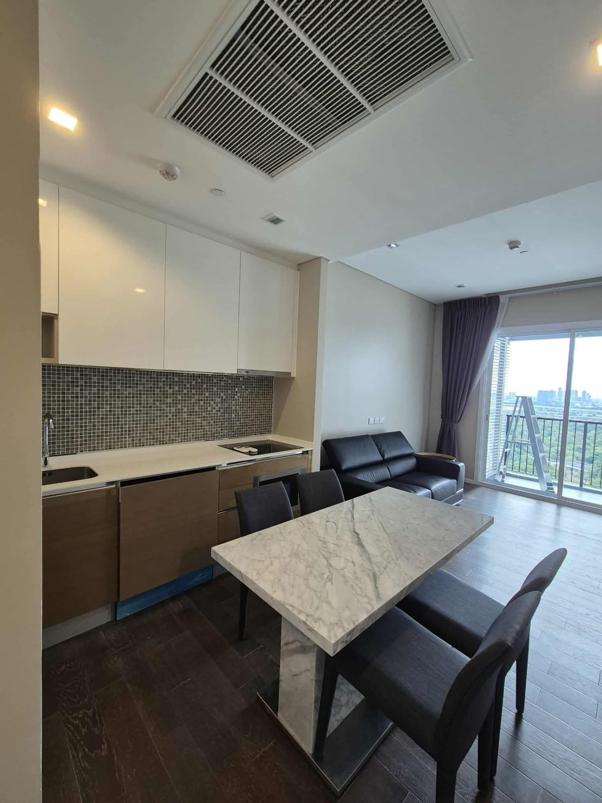 For RentCondoLadprao, Central Ladprao : ⚜️The Saint Residences 🆔 𝐈𝐃 𝐋𝐢𝐧𝐞: @ gloorious1 or https://lin.ee/897DR 𝐂𝐚𝐥𝐥 : 𝟎𝟗𝟗 𝟒𝟗𝟖 𝟐𝟒𝟔𝟏