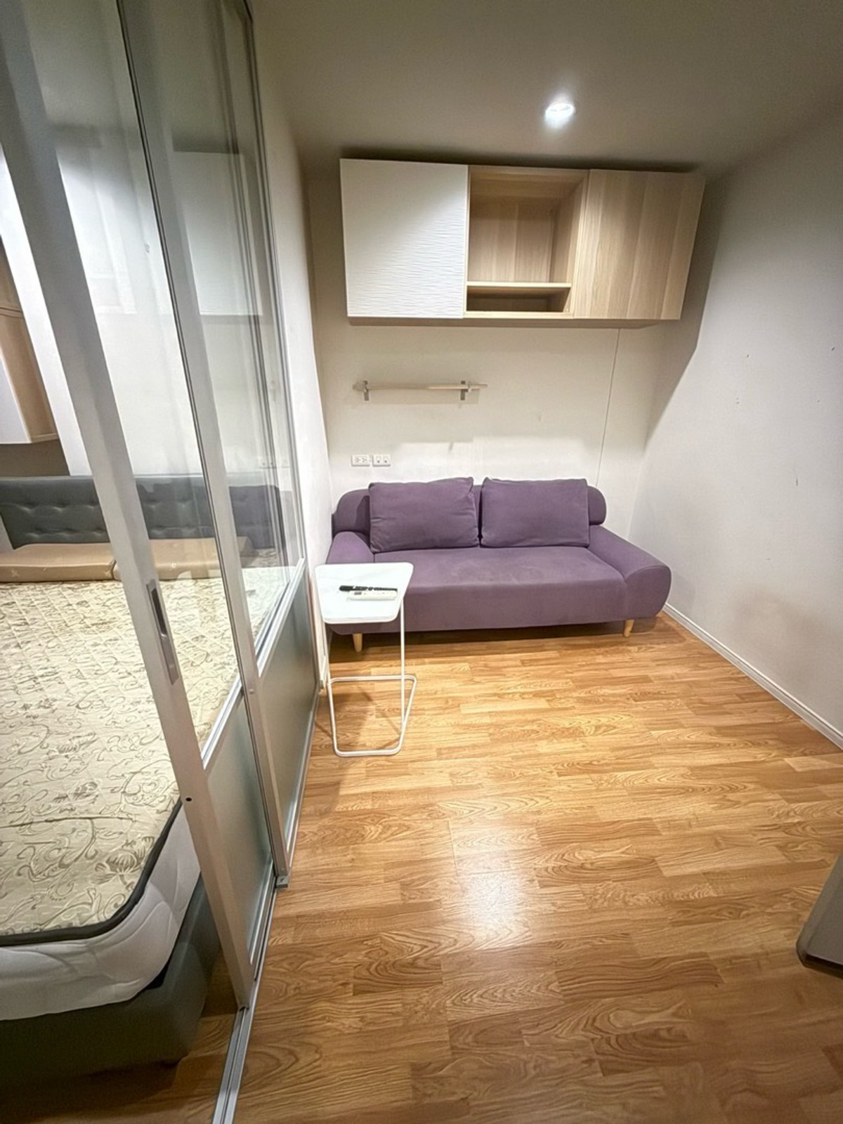 For RentCondoBang kae, Phetkasem : Condo for rent Lumpini Park Phetkasem 98 price 6,500 baht/month.