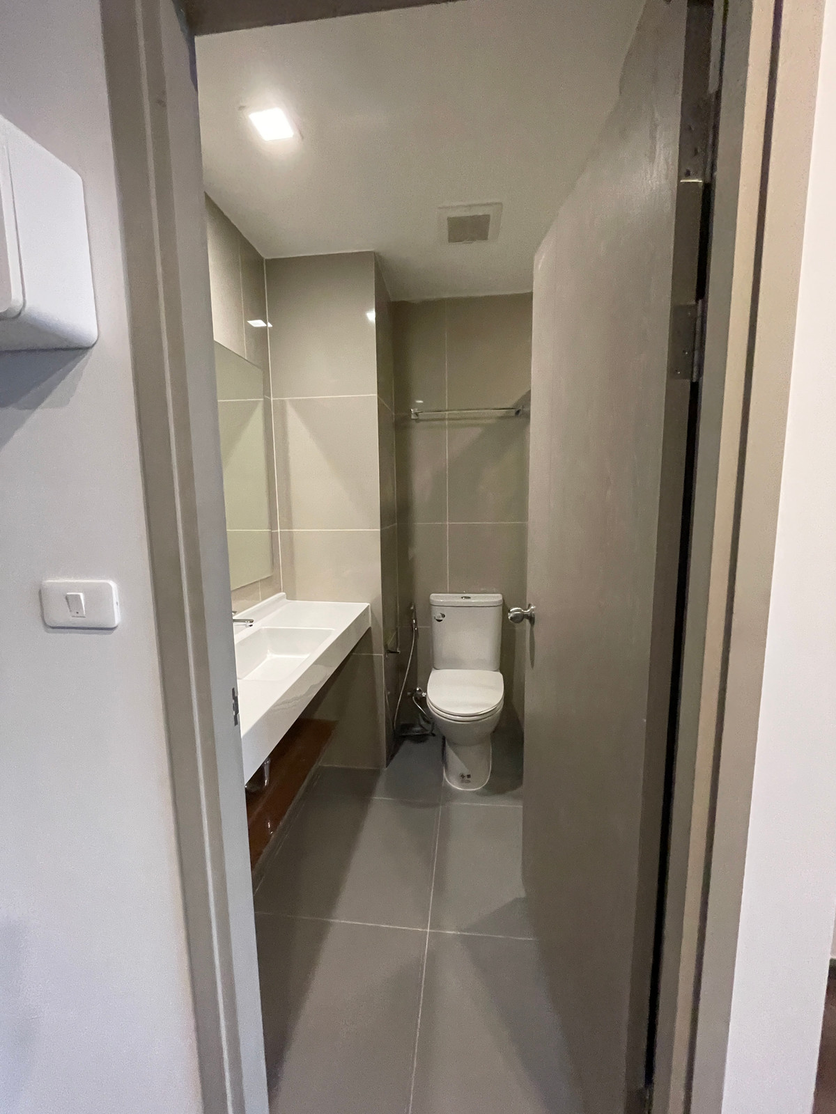 ขายคอนโดพระราม 9 เพชรบุรีตัดใหม่ RCA : ขายคอนโด IDEO พระราม 9 – อโศก | ห้องสวยชั้นสูง ราคาโปรสุดคุ้ม ใกล้ MRT พระราม 9 ฟังก์ชั่น 2 ห้องนอน 2 ห้องน้ำ  พร้อมเฟอร์ครบ เข้าอยู่ได้ทันที