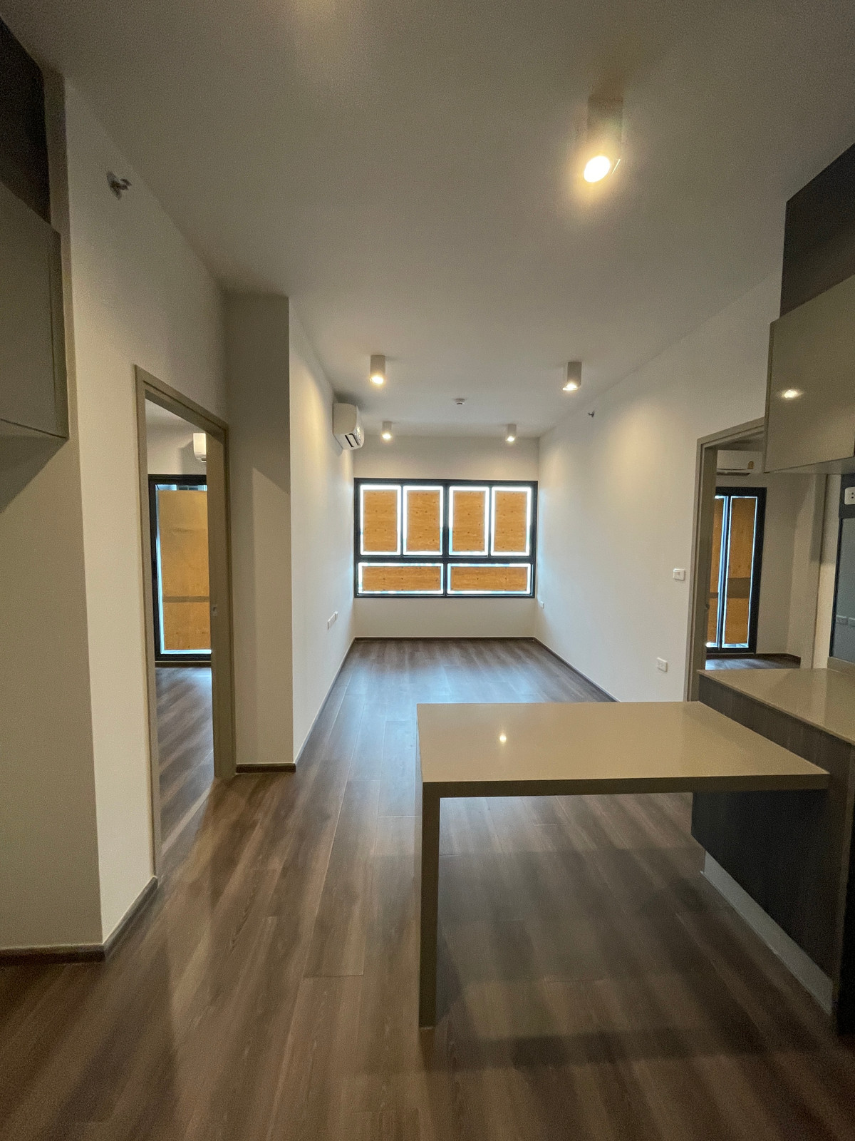 ขายคอนโดพระราม 9 เพชรบุรีตัดใหม่ RCA : ขายคอนโด IDEO พระราม 9 – อโศก | ห้องสวยชั้นสูง ราคาโปรสุดคุ้ม ใกล้ MRT พระราม 9 ฟังก์ชั่น 2 ห้องนอน 2 ห้องน้ำ  พร้อมเฟอร์ครบ เข้าอยู่ได้ทันที