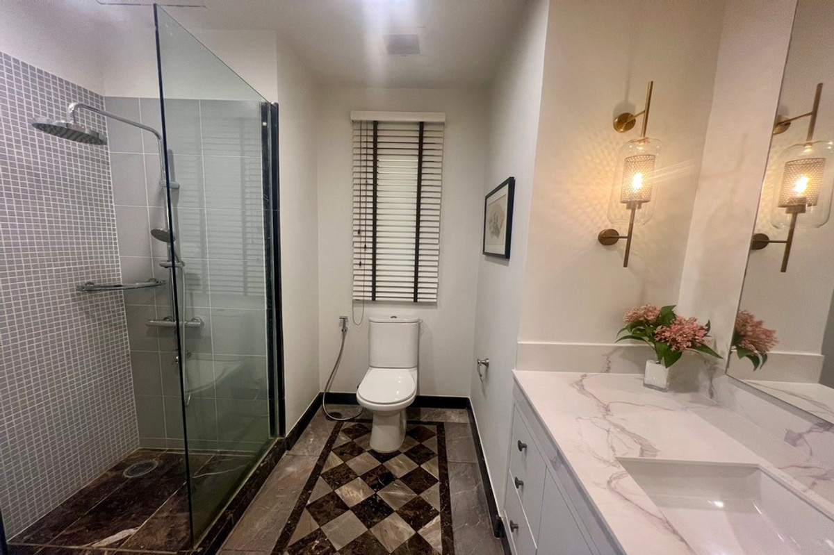 For RentCondoWongwianyai, Charoennakor : 🔥 For Rent !! high floor 28++, river view!! 🔥 Code C20251000075..........Baan Chaopraya, 2 bedroom, 2 bathroom, furnished, ready to move in📣📣