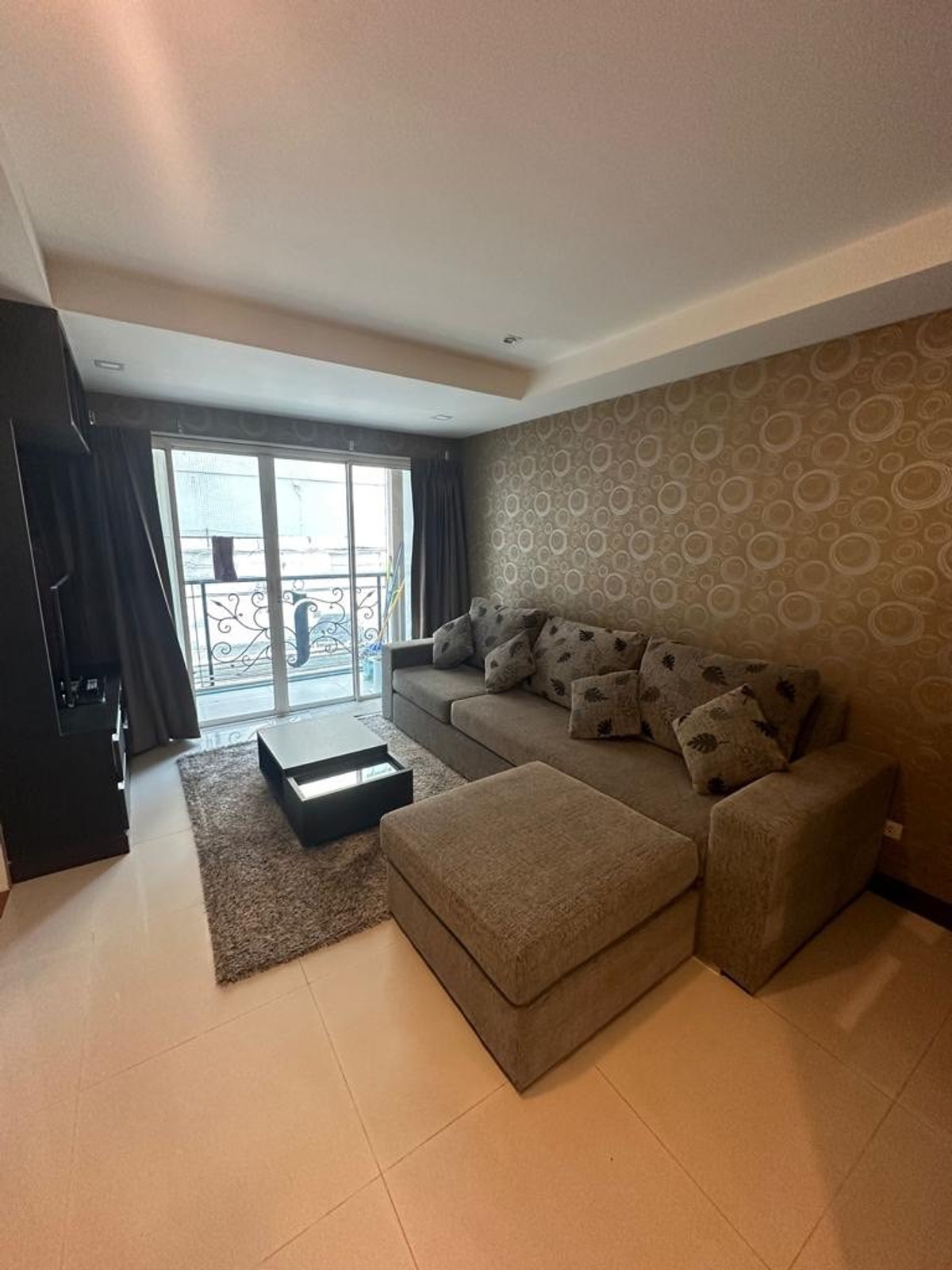 ðĒ For Rent: Le Nice Ekamai ðĒ ð Move-in: ready âĻ Loading...