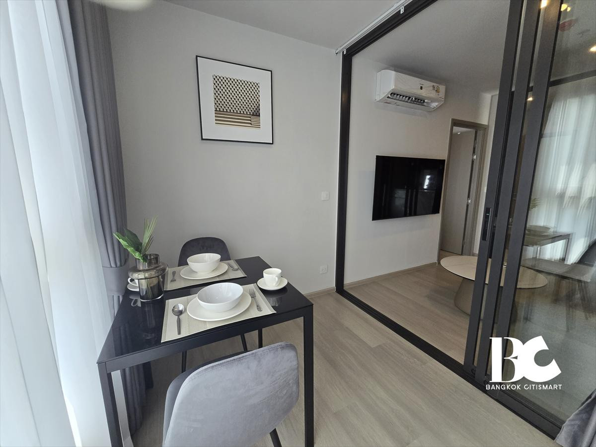 ให้เช่าคอนโดอ่อนนุช อุดมสุข : 🌆 ASPIRE ONNUT STATION  1 Bedroom 35 sqm | Floor 25 | 25,000 THB/month 📍รหัสห้อง: C2410250003