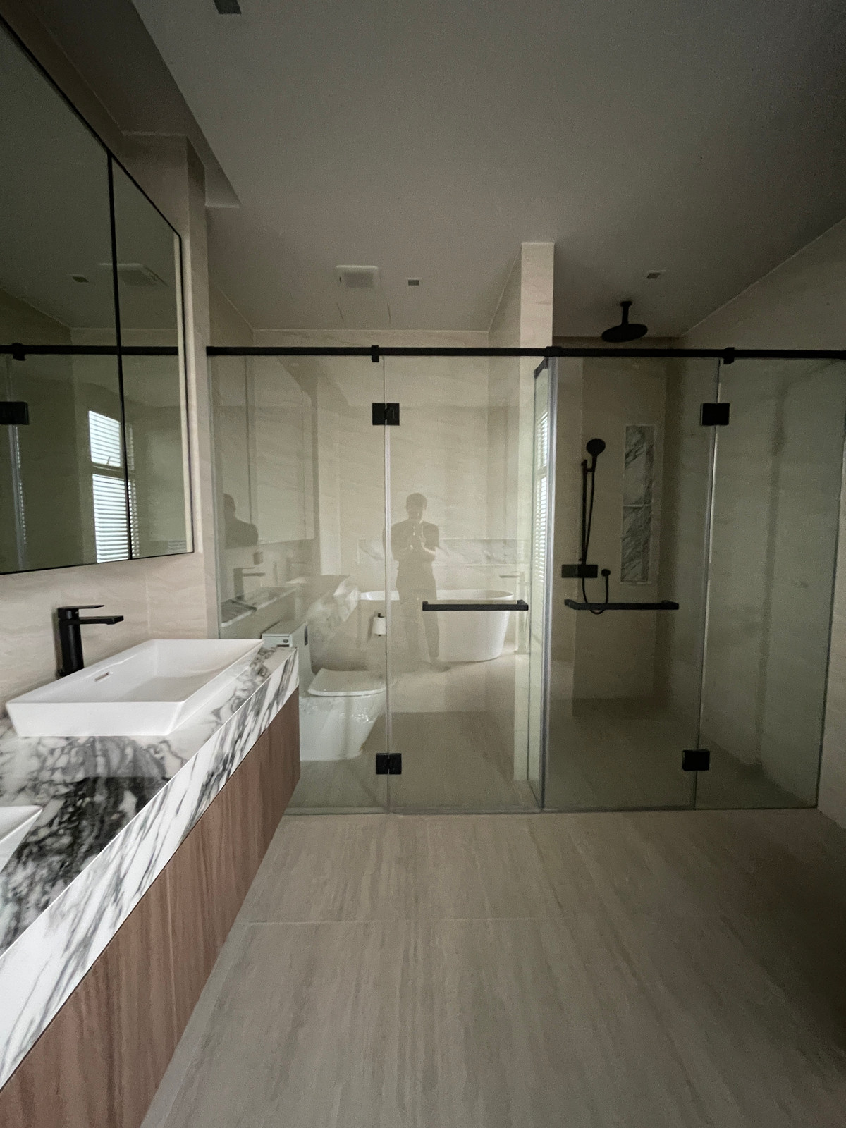 ขายบ้านเกษตร นวมินทร์ ลาดปลาเค้า : ขาย Providence Lane Kaset – Nawamin บ้านเดี่ยวหรู 3 ชั้น ลิฟต์ส่วนตัว + สระว่ายน้ำ ทำเลพรีเมียมลาดปลาเค้า 89 ฟังก์ชั่น 4 ห้องนอน | 5 ห้องน้ำ | 4 ที่จอดรถ บ้านเดี่ยว Luxury ระดับ Rare Item ทำเลศักยภาพ เกษตร–นวมินทร์ ใกล้ทางด่วน รถไฟฟ้า 2 สาย 