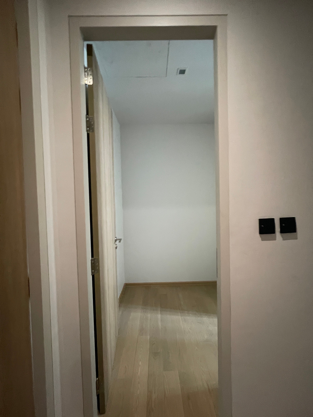 ขายบ้านเกษตร นวมินทร์ ลาดปลาเค้า : ขาย Providence Lane Kaset – Nawamin บ้านเดี่ยวหรู 3 ชั้น ลิฟต์ส่วนตัว + สระว่ายน้ำ ทำเลพรีเมียมลาดปลาเค้า 89 ฟังก์ชั่น 4 ห้องนอน | 5 ห้องน้ำ | 4 ที่จอดรถ บ้านเดี่ยว Luxury ระดับ Rare Item ทำเลศักยภาพ เกษตร–นวมินทร์ ใกล้ทางด่วน รถไฟฟ้า 2 สาย 