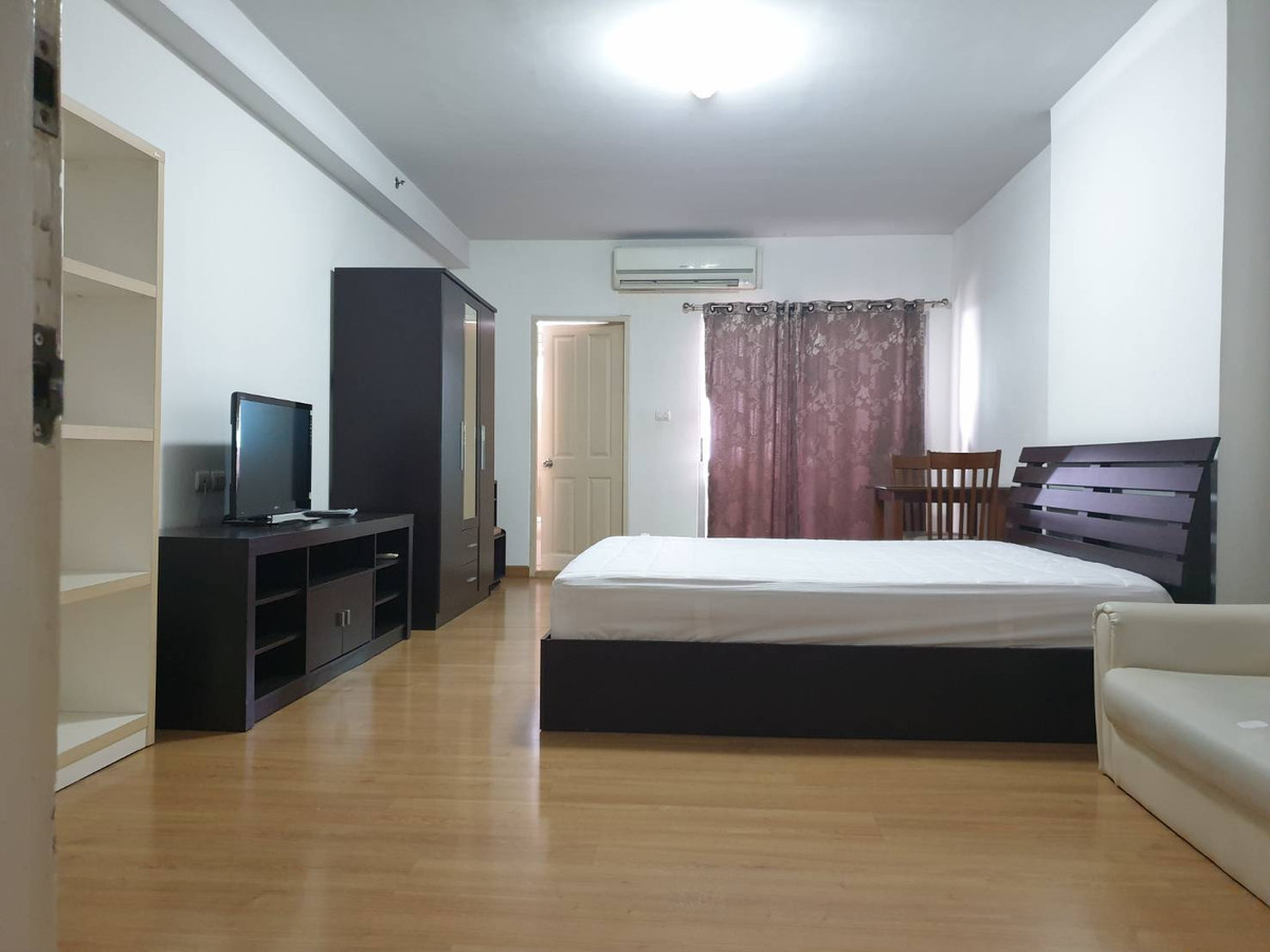 For RentCondoPattanakan, Srinakarin : Near BTS Yellow Line Sri Iam Station Opposite Novotel Hotel