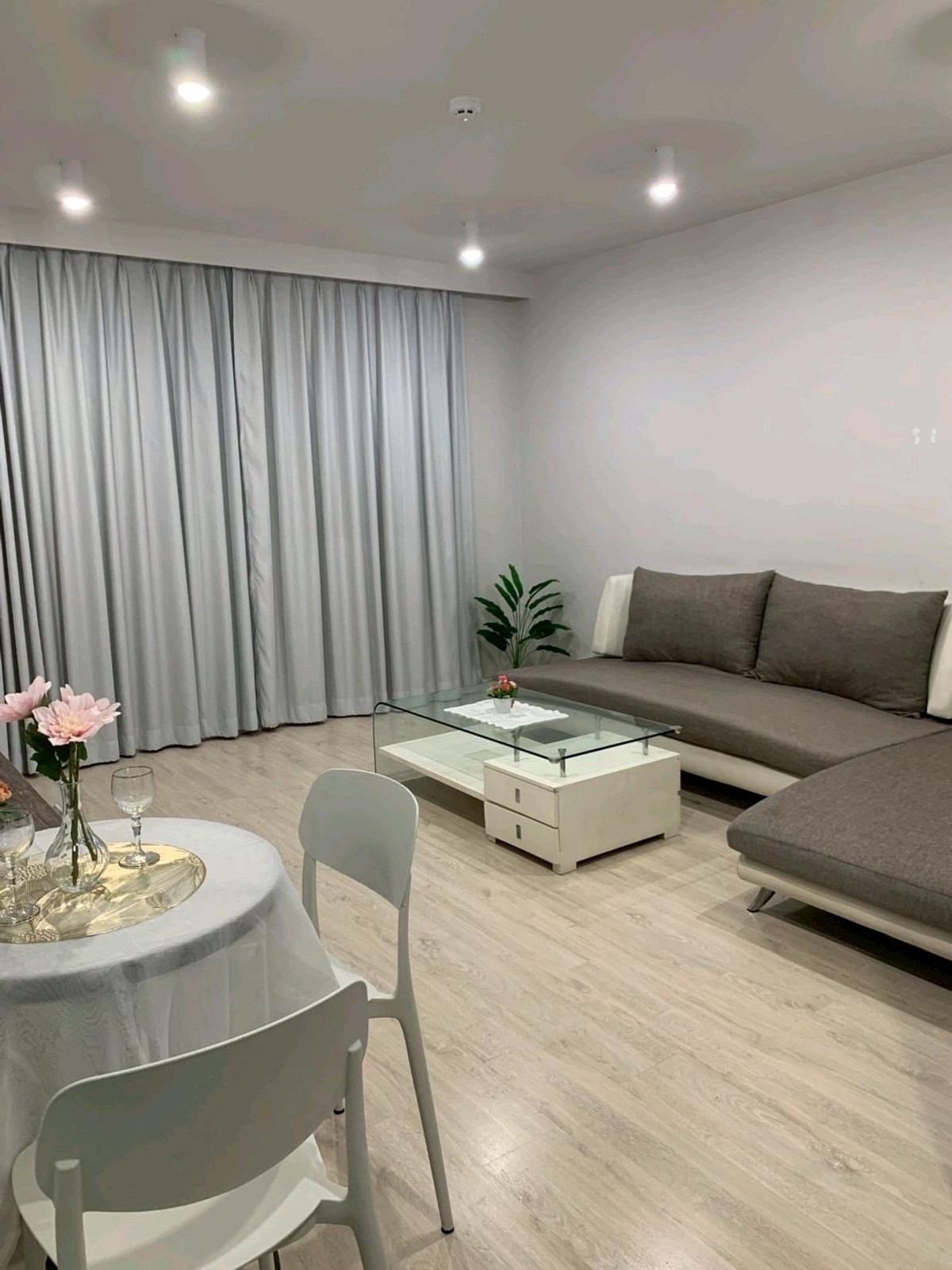 For RentCondoKaset Nawamin,Ladplakao : For rent, very beautiful room, 38 square meters, corner room, Condo U Kaset-Nawamin. (Soi Lat Pla Khao)