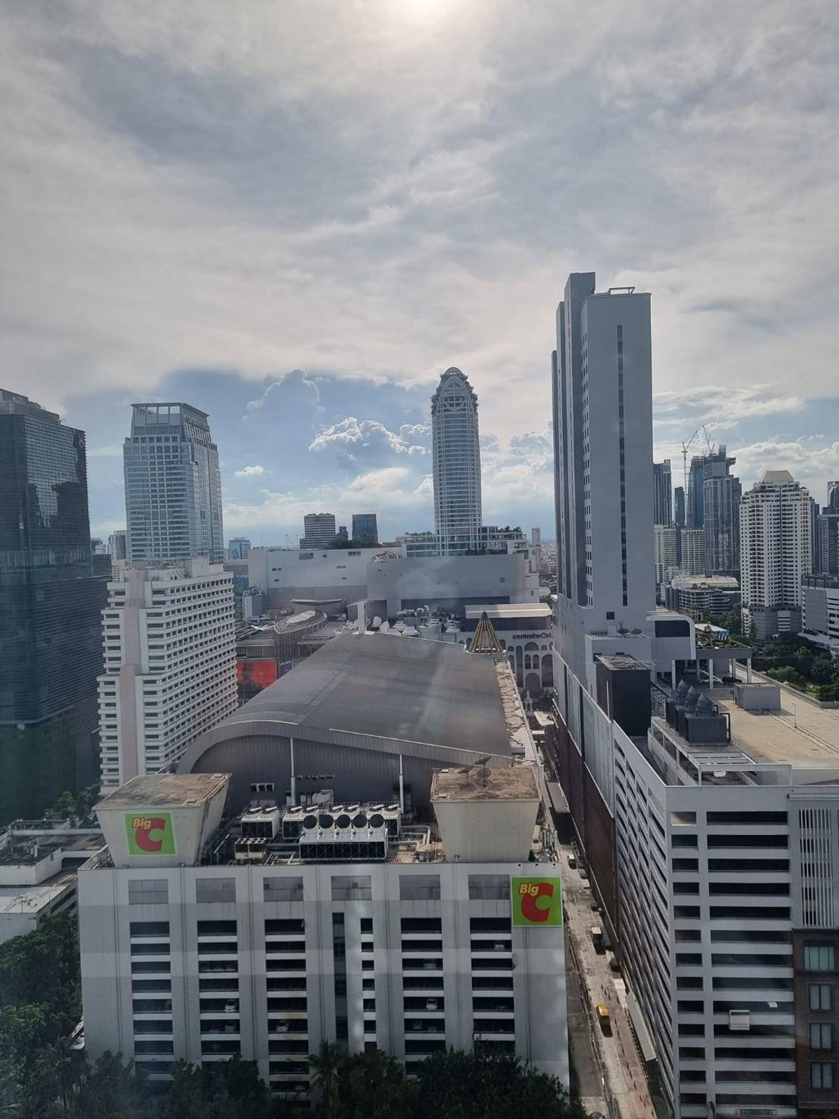 For SaleCondoWitthayu, Chidlom, Langsuan, Ploenchit : Condo 28 Chidlom, convenient travel, near BTS, there is a shuttle, beautiful room, fully furnished. Selling with tenant!!