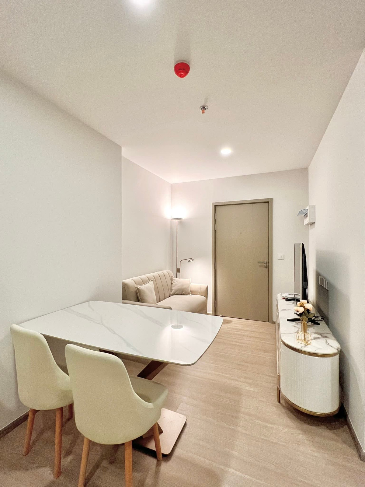 For RentCondoKhlongtoei, Kluaynamthai : For rent 🔥 Aspire Sukhumvit - Rama 4 🔥 Fully furnished and equipped, near BTS Phra Khanong