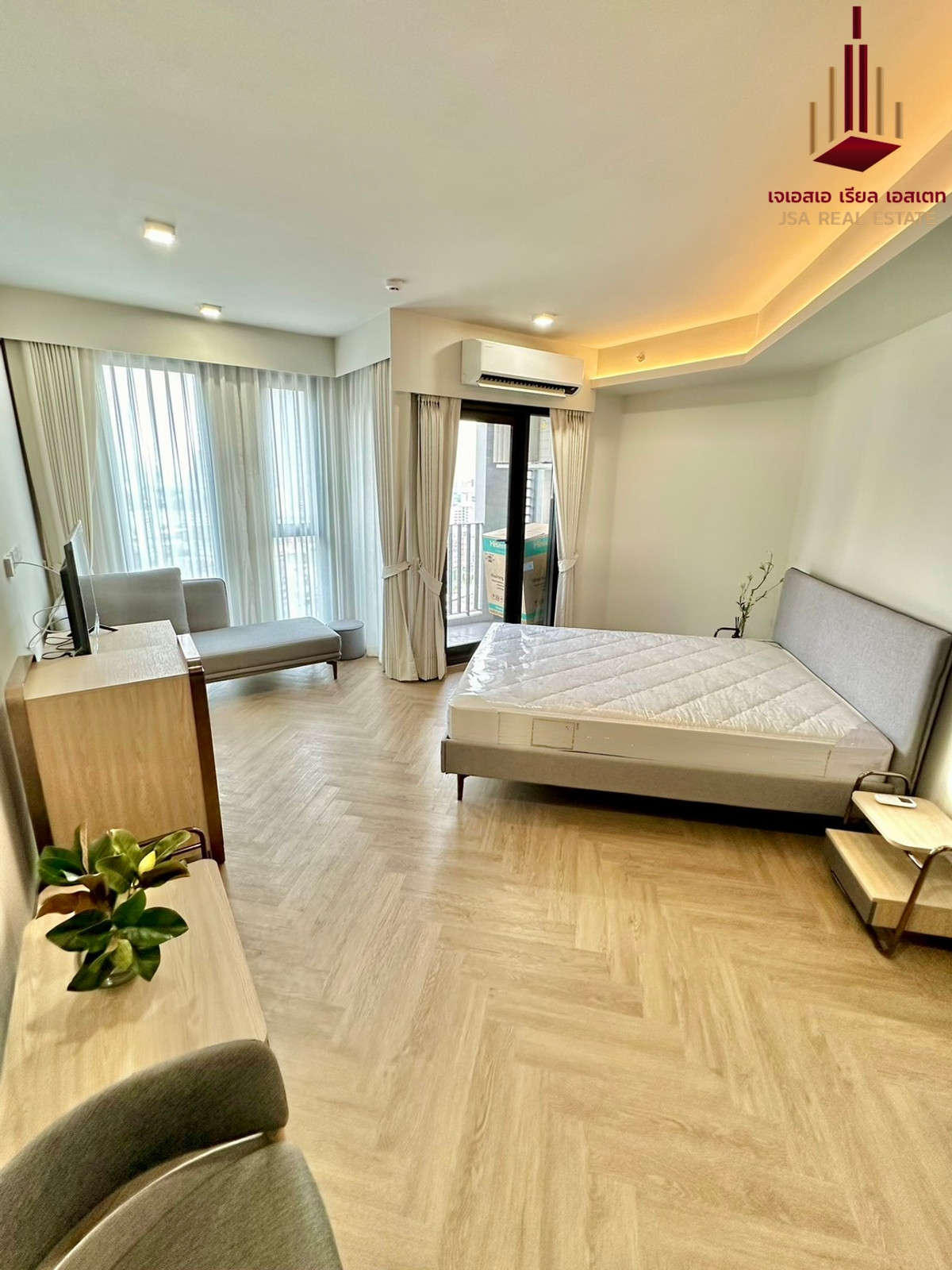 For SaleCondoSiam Paragon ,Chulalongkorn,Samyan : ✨ For Sale: Chapter Chula - Samyan Condo ✨ 💰 Only 6,800,000 THB