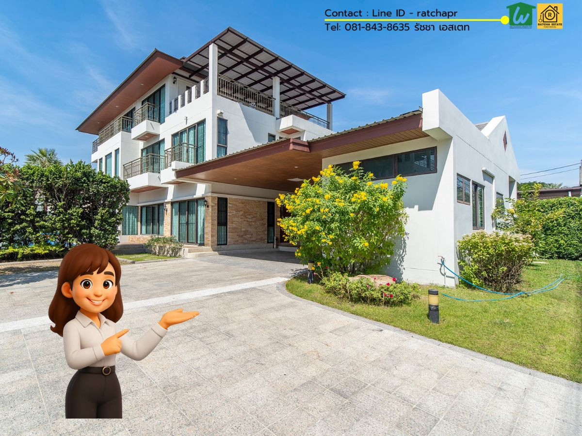 For RentHouseLadkrabang, Suwannaphum Airport : Luxurious detached house for rent, 200 square meters, with private swimming pool, in the heart of Rama 9, peace combined with perfect convenience.