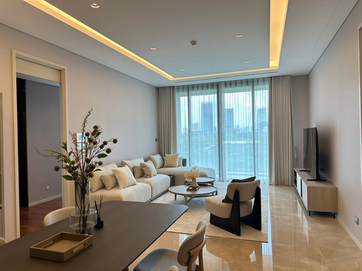 For RentCondoWitthayu, Chidlom, Langsuan, Ploenchit : +++ Urgent rent +++ The Residences @ Sindhorn Kempinski Hotel Bangkok** 2 bedrooms, 143 sq m., complete functions, ready to move in.