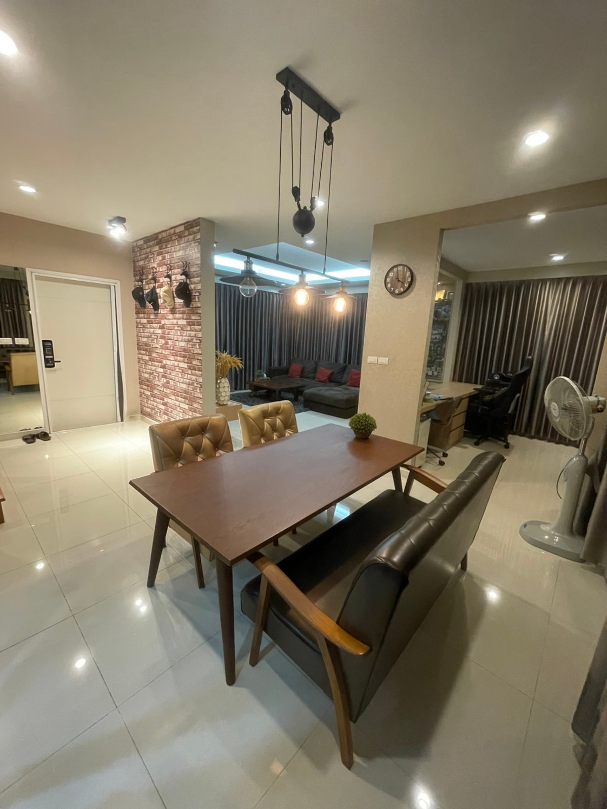 For SaleHousePattanakan, Srinakarin : Urgent sale, The Plant Exclusique, land 62 wa, 3 bedrooms, near garden, decorated.