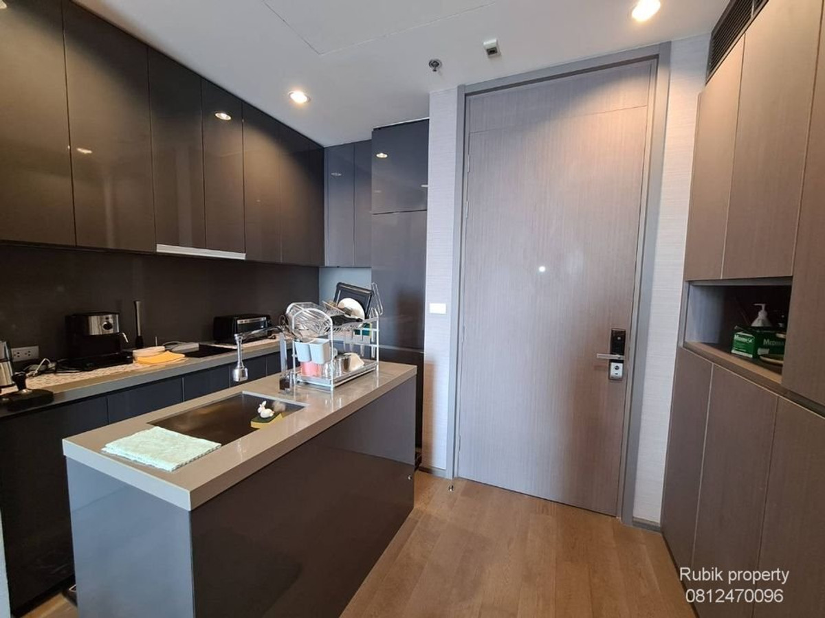 ให้เช่าคอนโดสาทร นราธิวาส : (RB1356)🏙️ ให้เช่า The Diplomat Sathorn คอนโด Super Luxury Class ทำเลดีที่สุด ติด BTS สุรศักดิ์ เพียงก้าวเดียวจากบันไดเลื่อนหน้าประตูโครงการ ✨