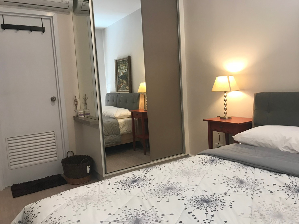 ðĨ āļāļēāļĒ ðĨāđāļĄāđāļāļĢāļĨāļąāļāļāđ āļāļŦāļĨāđāļĒāļāļīāļ - āļŠāļļāļāļāļīāļŠāļēāļĢ MetroLuxe Paholyothin - Sutthisan / 1 āļŦāđāļāļāļāļāļ POP052 Loading...