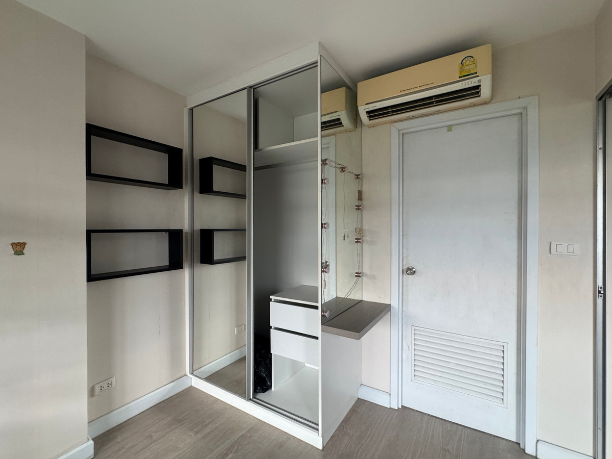 ðĨ āļāļēāļĒ ðĨāđāļĄāđāļāļĢāļĨāļąāļāļāđ āļāļŦāļĨāđāļĒāļāļīāļ - āļŠāļļāļāļāļīāļŠāļēāļĢ MetroLuxe Paholyothin - Sutthisan / 1 āļŦāđāļāļāļāļāļ POP050 Loading...