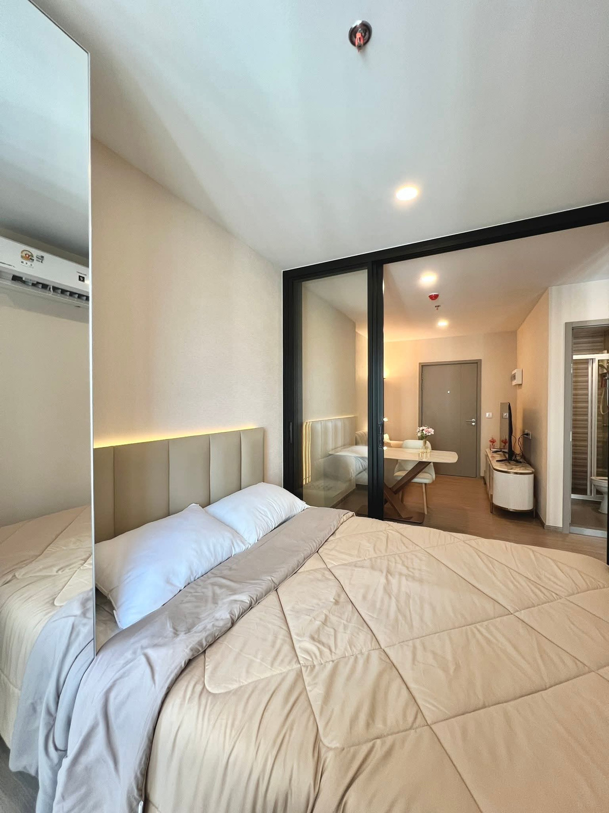 For RentCondoKhlongtoei, Kluaynamthai : For rent 🔥 Aspire Sukhumvit - Rama 4 🔥 Fully furnished and equipped, near BTS Phra Khanong