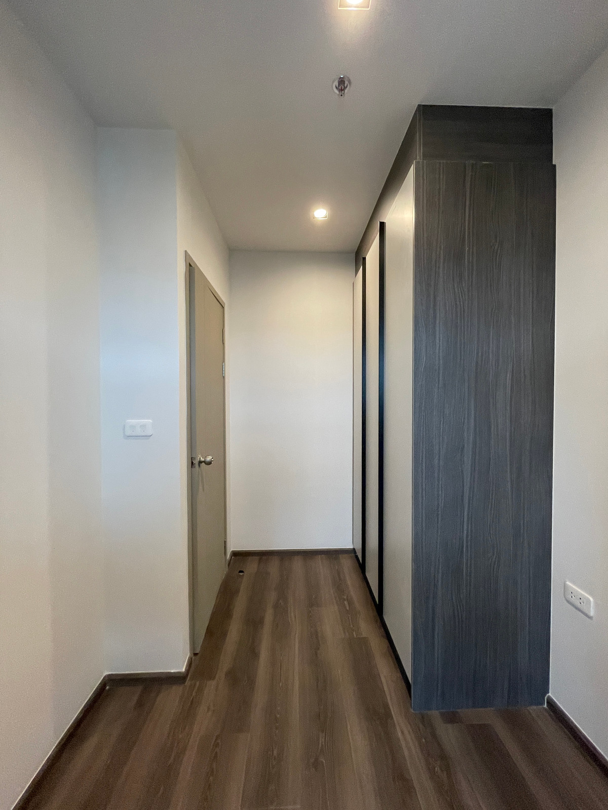 ขายคอนโดพระราม 9 เพชรบุรีตัดใหม่ RCA : ขายคอนโด IDEO พระราม 9 – อโศก | ห้องสวยชั้นสูง ราคาโปรสุดคุ้ม ใกล้ MRT พระราม 9 ฟังก์ชั่น 2 ห้องนอน 2 ห้องน้ำ  พร้อมเฟอร์ครบ เข้าอยู่ได้ทันที