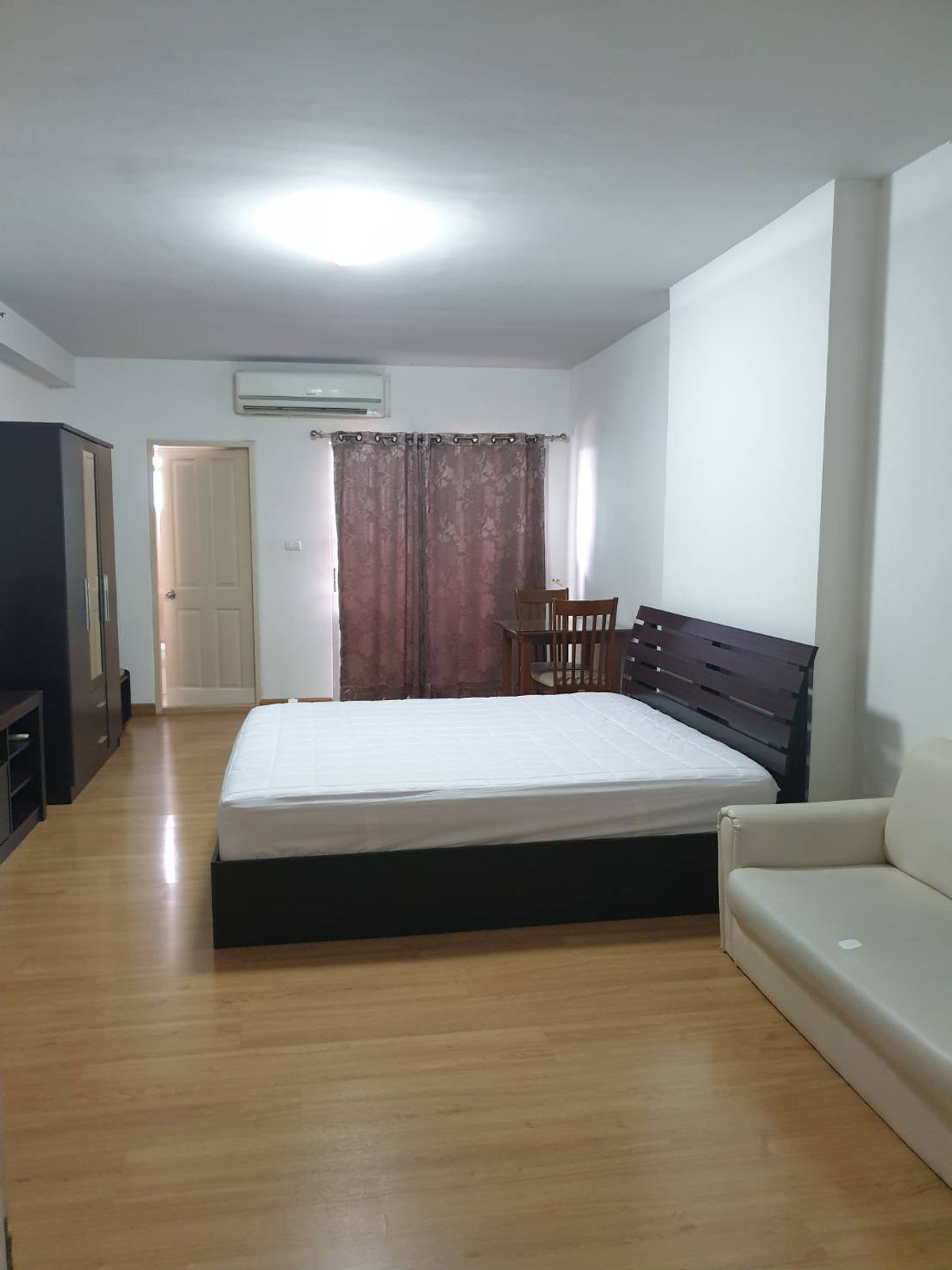 For RentCondoPattanakan, Srinakarin : Near BTS Yellow Line Sri Iam Station Opposite Novotel Hotel