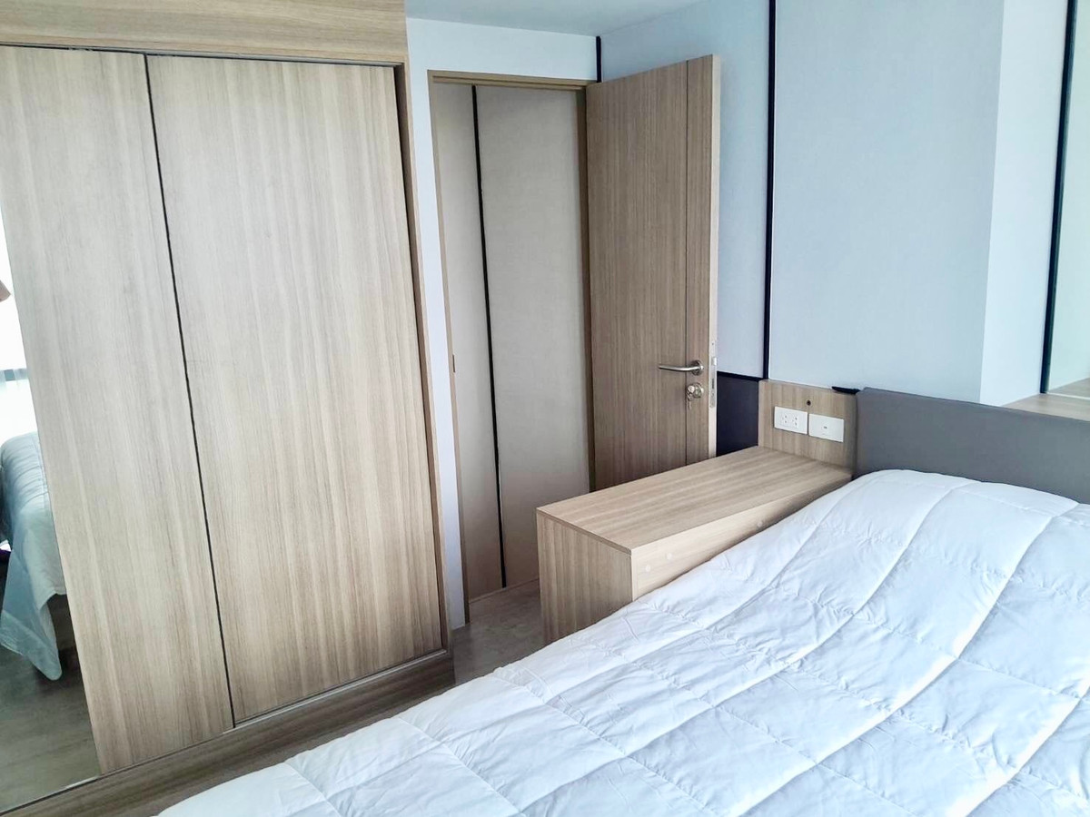 ให้เช่า Altitude Unicorn สาทร-ท่าพระ แบบ LOFT 2 ชั้น แบบ 2 ห้องนอน!!!! Loading...