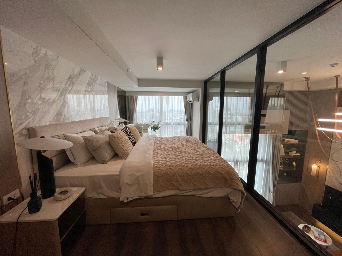 ขายคอนโดพระราม 9 เพชรบุรีตัดใหม่ RCA : ขายคอนโด IDEO พระราม 9 – อโศก | ห้องสวยชั้นสูง ราคาโปรสุดคุ้ม ใกล้ MRT พระราม 9 ฟังก์ชั่น 2 Bedroom Hybrid พร้อมเฟอร์ครบ เข้าอยู่ได้ทันที