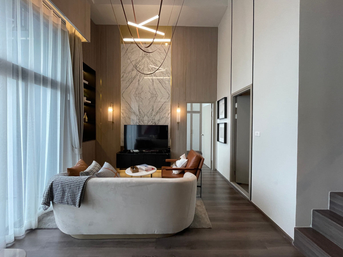 ขายคอนโดพระราม 9 เพชรบุรีตัดใหม่ RCA : ขายคอนโด IDEO พระราม 9 – อโศก | ห้องสวยชั้นสูง ราคาโปรสุดคุ้ม ใกล้ MRT พระราม 9 ฟังก์ชั่น 2 Bedroom Hybrid พร้อมเฟอร์ครบ เข้าอยู่ได้ทันที